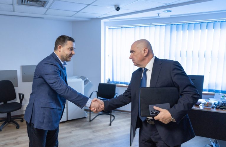 Ilie Bolojan se ocupă și de sistemul de încălzire al Bucureștiului. Care sunt problemele