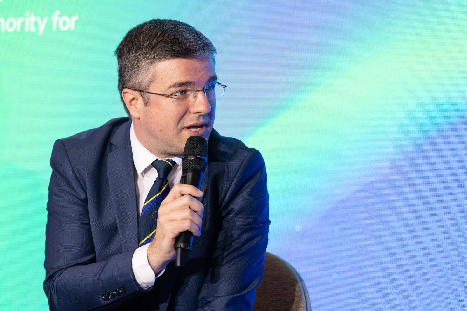 Irineu Darău: Digitalizarea este în urmă pentru că unii și-au făcut mendrele
