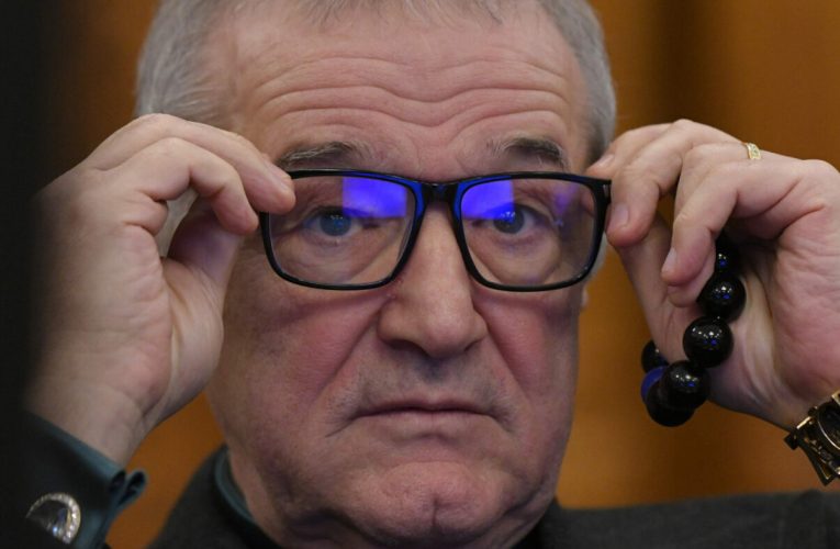„Le e frică de Bolojan”. Gigi Becali, dezvăluiri după discuția cu președintele