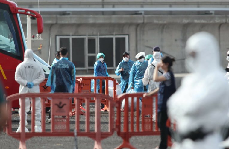 Nava afectată de focarul de hantavirus: Un francez a prezentat simptome în timpul zborului de repatriere