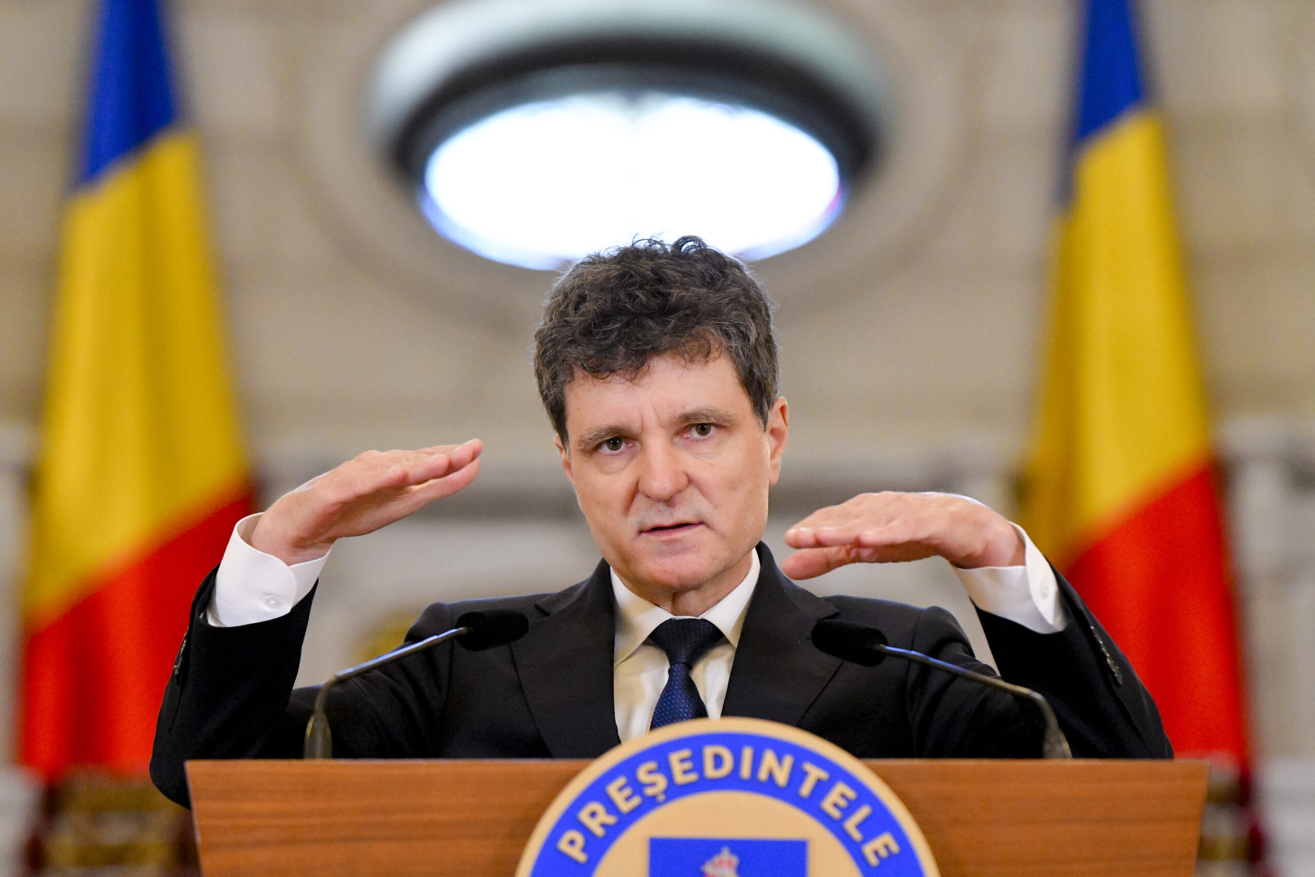 Nicușor Dan explică traiectoria dronei și absența lui Bolojan