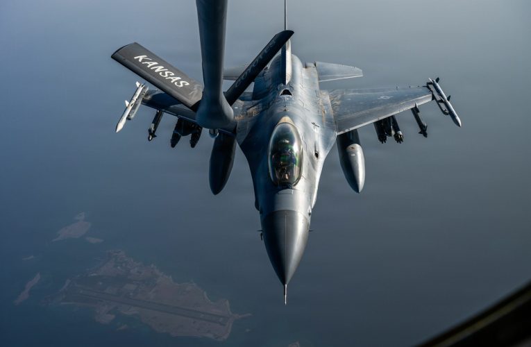Nouă alertă la granița NATO, în această seară. Avioanele de vânătoare s-au ridicat din nou să protejeze estul Letoniei. Spațiul aerian al NATO este protejat și de România