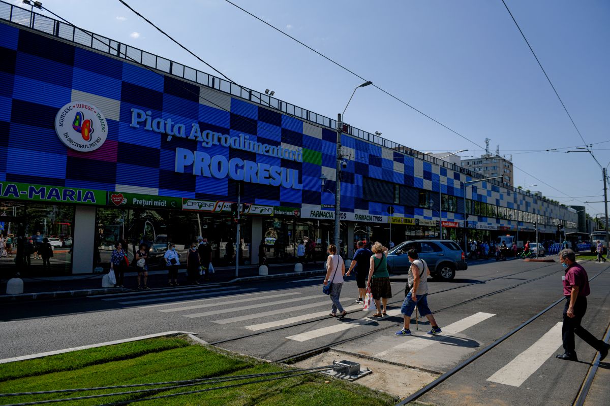 O parte din Piața Progresul, vizată pentru demolare la 15 ani de la construire