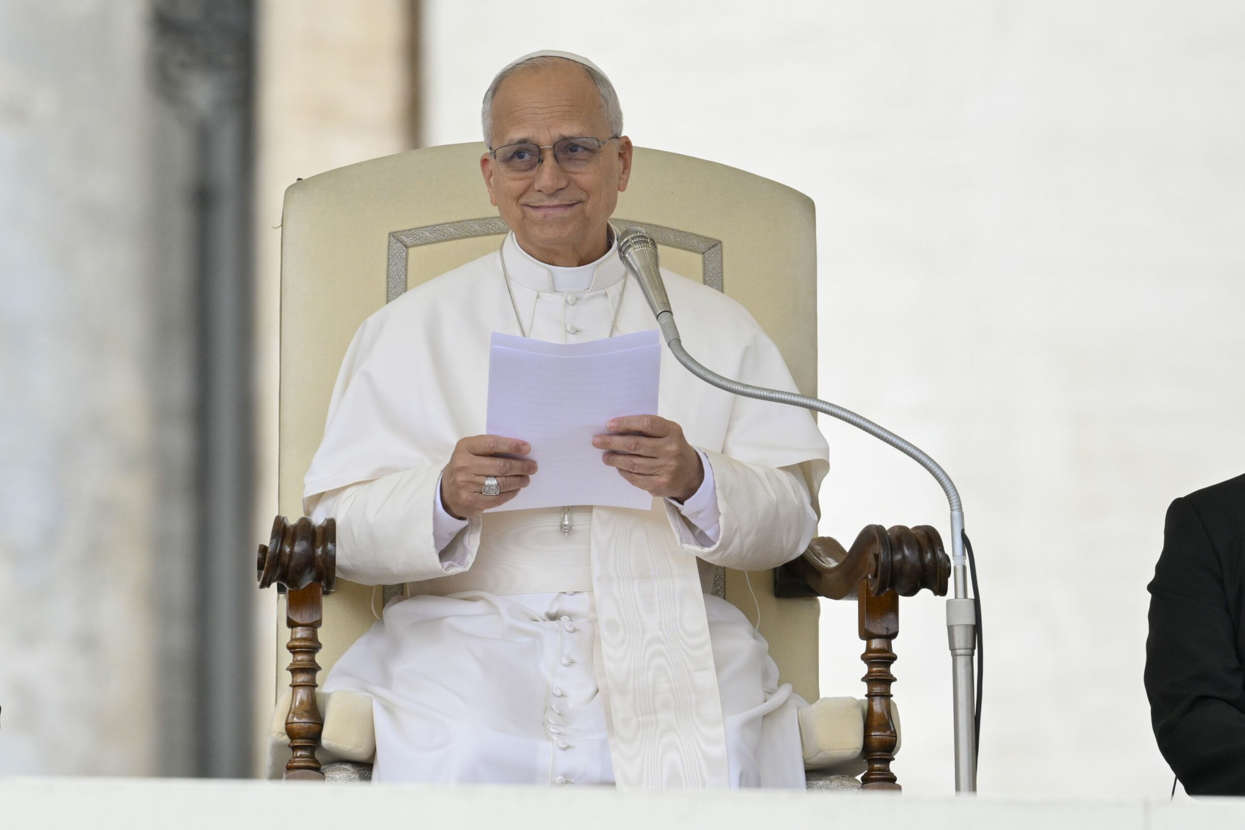 Papa Leon al XIV-lea lansează manifestul „Magnifica Humanitas” despre IA și riscurile sale etice