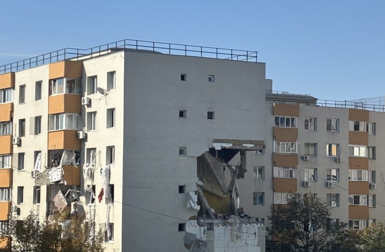 Patru persoane și trei firme, cercetate în cazul exploziei blocului din Rahova