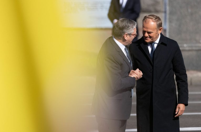 Polonia și Marea Britanie au bătut palma: Au semnat un tratat de apărare pentru a contracara amenințările Rusiei