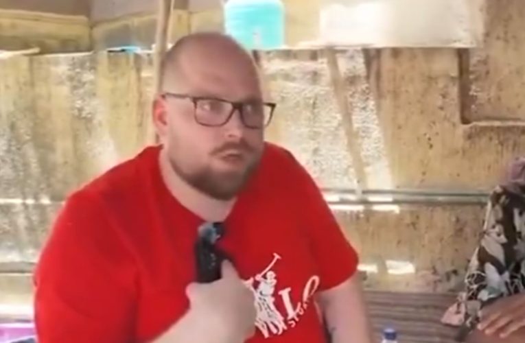 Povestea incredibilă a unui copil norvegian de 10 ani, abandonat de părinți în India pentru a învăța să supraviețuiască