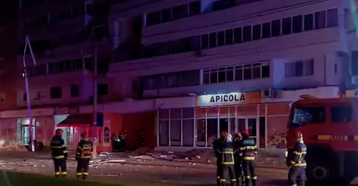 Presa din Ucraina scrie despre drona care a lovit un bloc din Galați. Imaginile au fost preluate de mai multe publicații