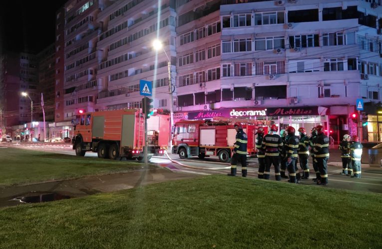 Prima reacție a Armatei după ce o dronă s-a prăbușit pe un bloc din Galați. MApN: Piloții F-16 aveau autorizare de angajare a țintelor