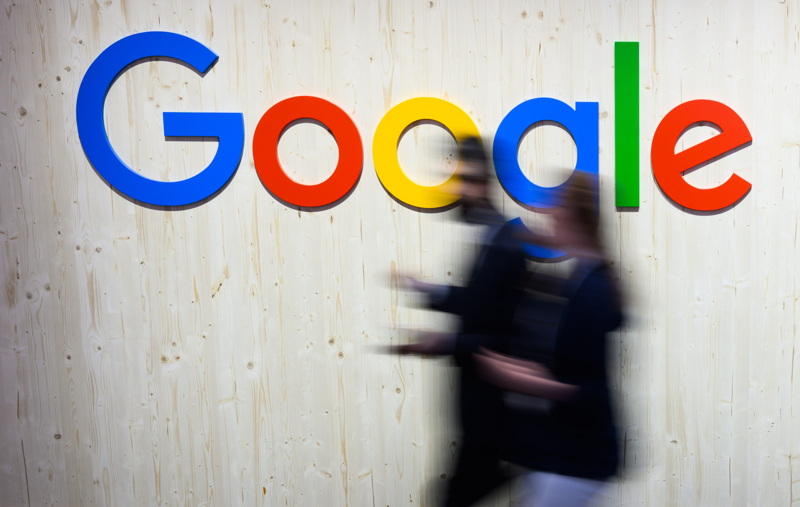 Principalele rețele de televiziune din Chile acuză Google de practici anticoncurențiale