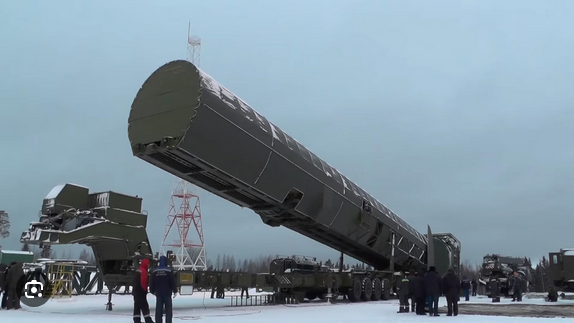 Rusia testează o nouă rachetă nucleară. Putin: Cea mai puternică din lume