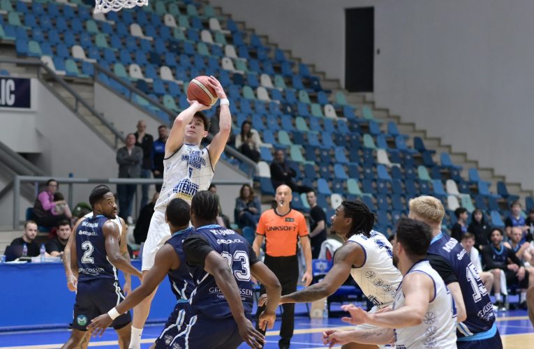SCM U Craiova trece de CSO Voluntari și se califică în semifinalele LNBM, unde o așteaptă campioana en-titre U-BT Cluj