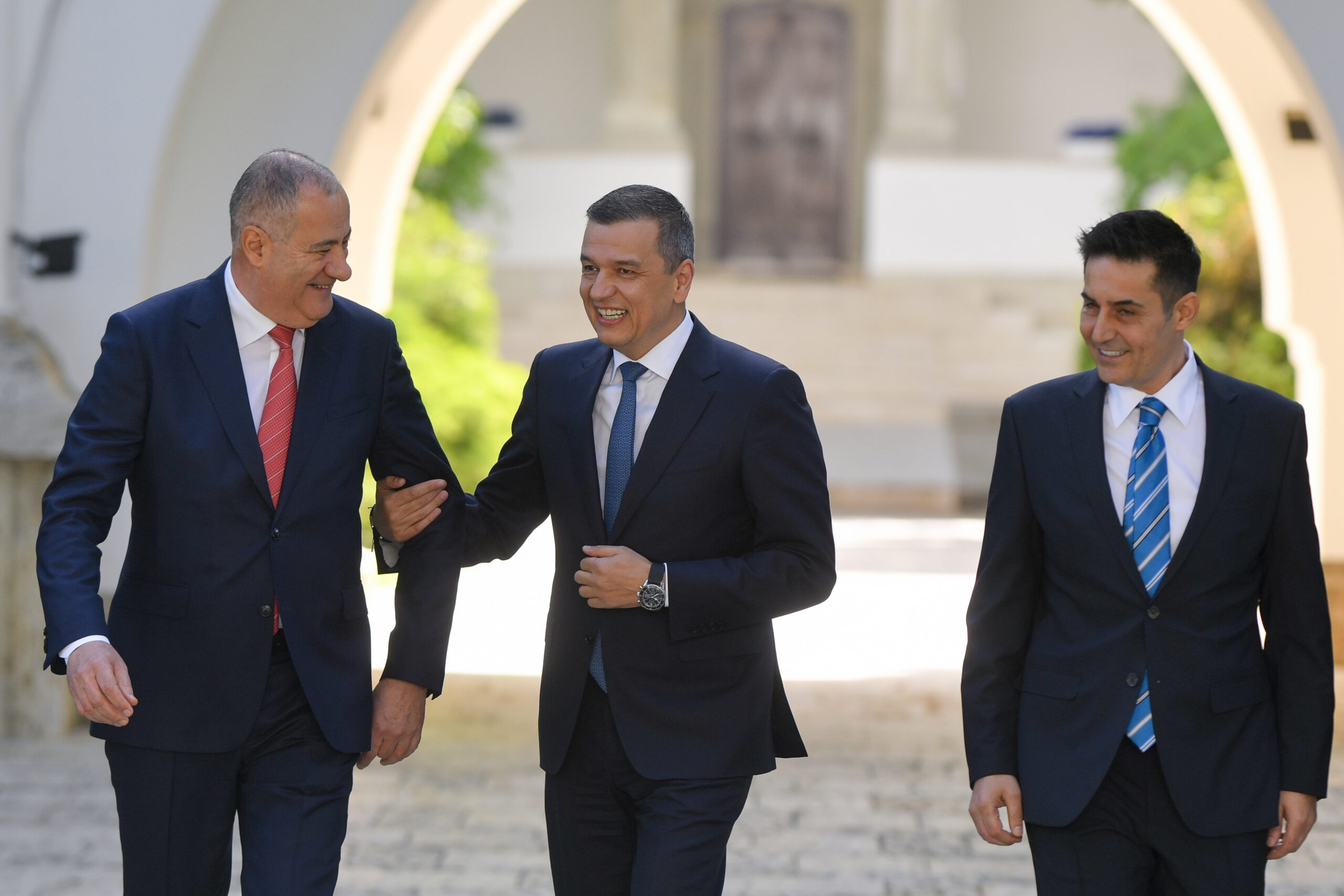 Secretarul general PSD răspunde liberalilor: România nu depinde de un singur om
