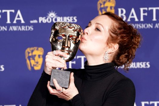 Serialul „Adolescence” a dominat Premiile BAFTA TV 2026, obținând patru trofee