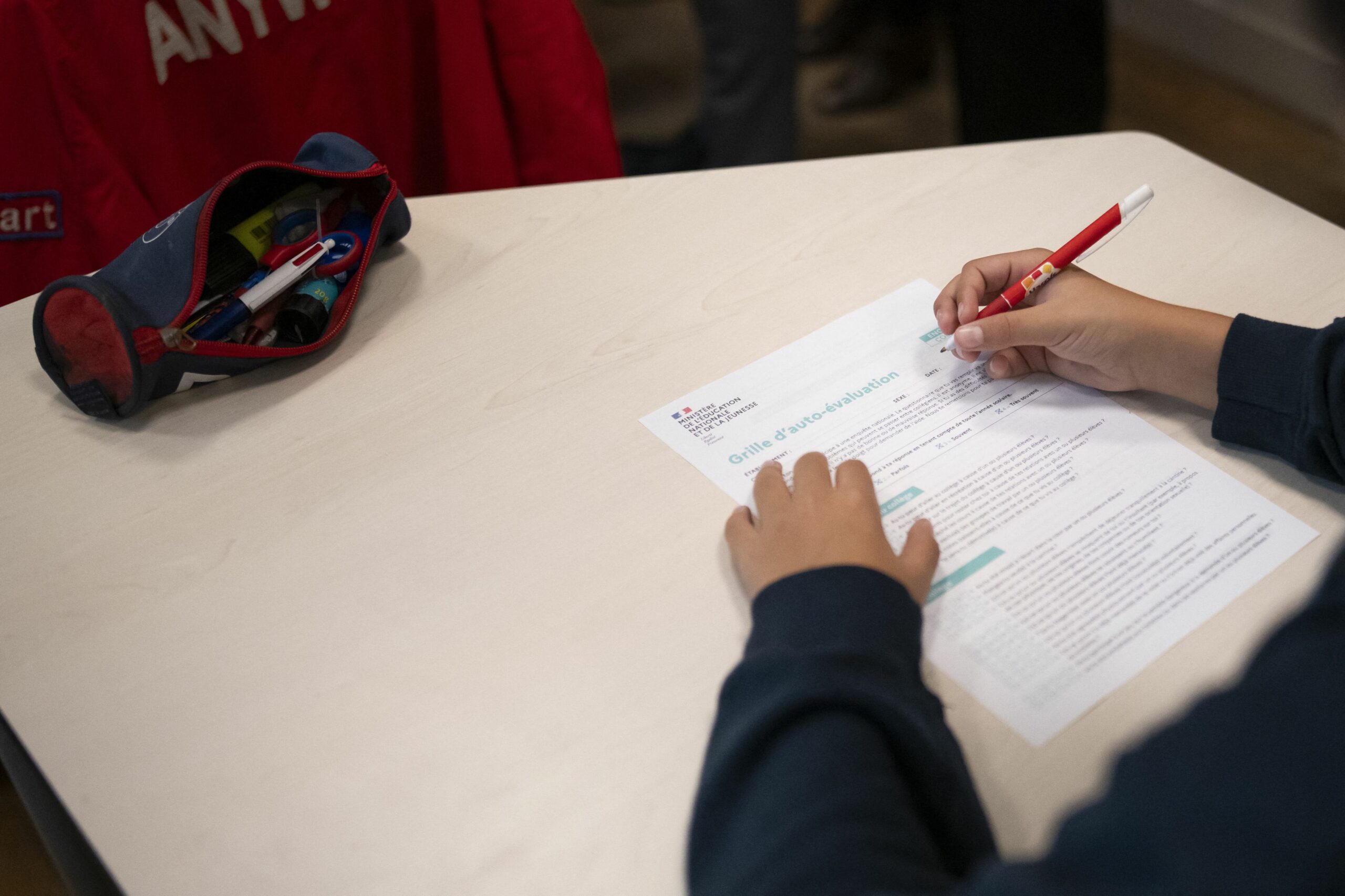 Singapore introduce pedepse corporale pentru școlarii care hărțuiesc colegii