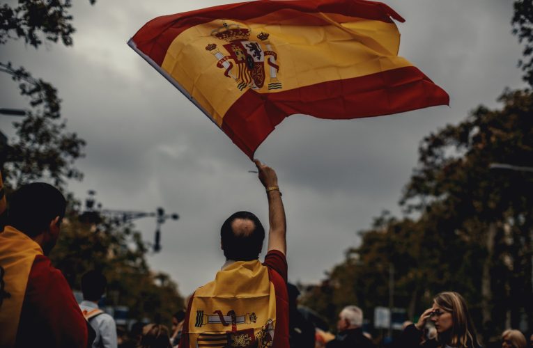 Spania: Mii de oameni protestează în Madrid. Ce îi nemulțumește pe cetățeni
