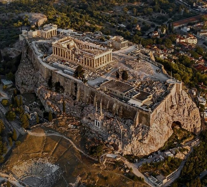 Stare de alertă în Grecia / Un miros puternic de gaz a fost raportat în centrul Atenei și în suburbiile sudice