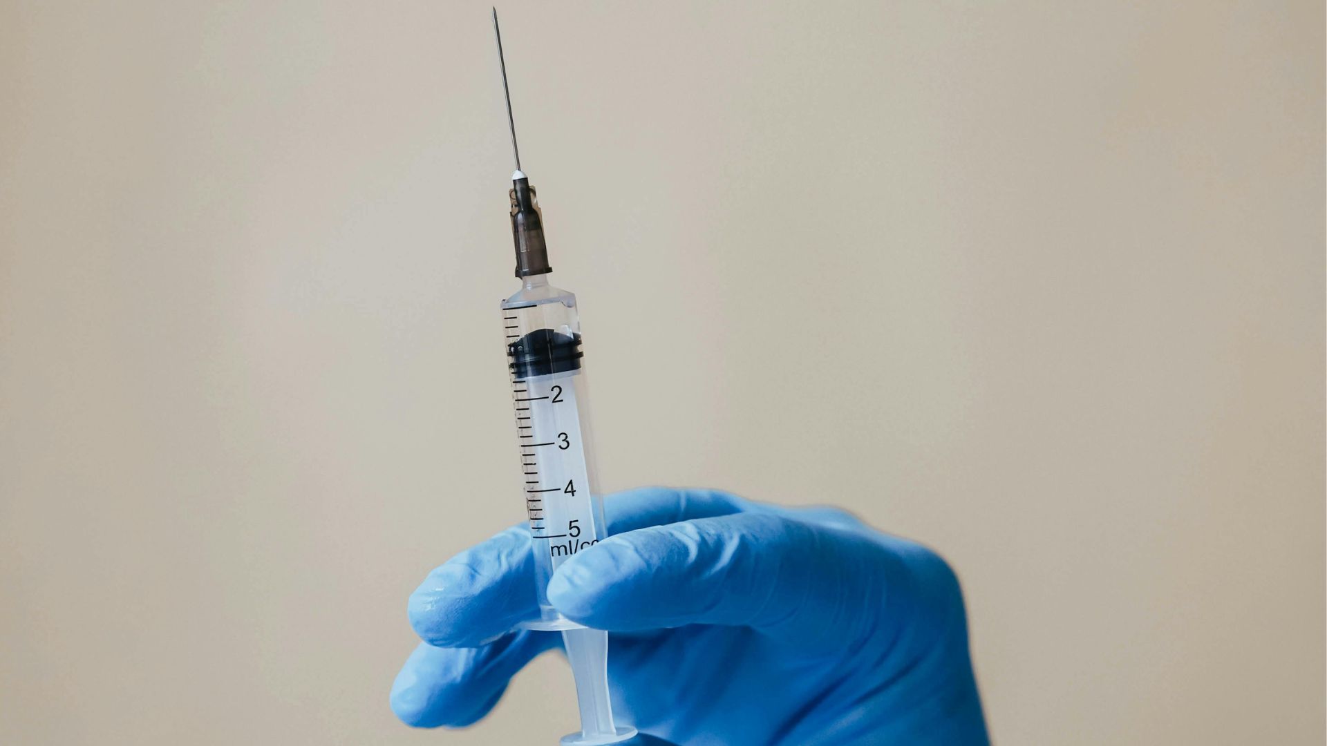 Studiu: Un vaccin antituberculos poate distruge tumori întregi la pacienți cu cancer