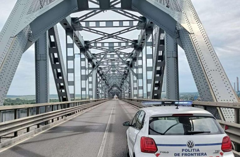 Trafic suspendat pe Podul Prieteniei Giurgiu – Ruse pentru lucrări. Când e restricționată circulația