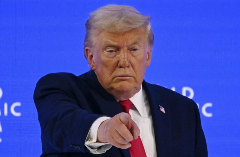 Trump avertizează Iranul să semneze rapid un acord după atacurile asupra distrugătoarelor americane din Strâmtoarea Ormuz