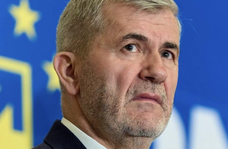 Un alt lider PNL cere rămânerea liberalilor la guvernare. Valeriu Iftime: „Susțin formarea unui guvern pro-european, iar asta nu poate exista fără ca PNL să își asume un rol de conducere!”