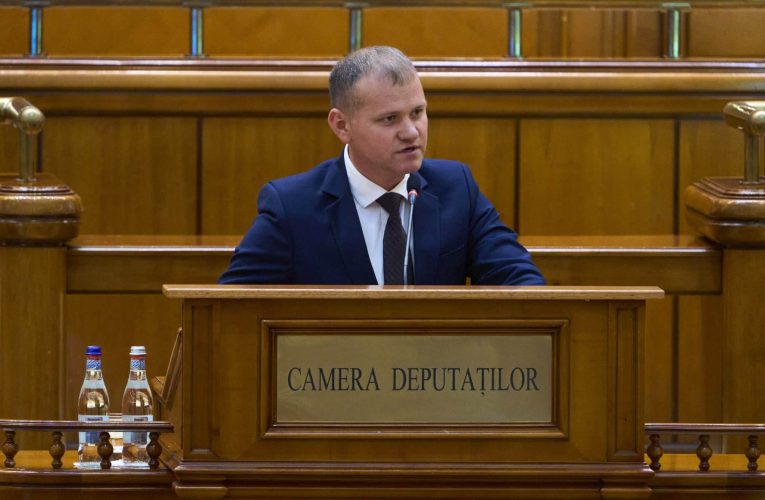 Valeriu Munteanu (deputat AUR): „România va plăti un preț foarte scump din cauza blocării hidrocentralei Răstolița de către Bankwatch și Comunitatea Declic”