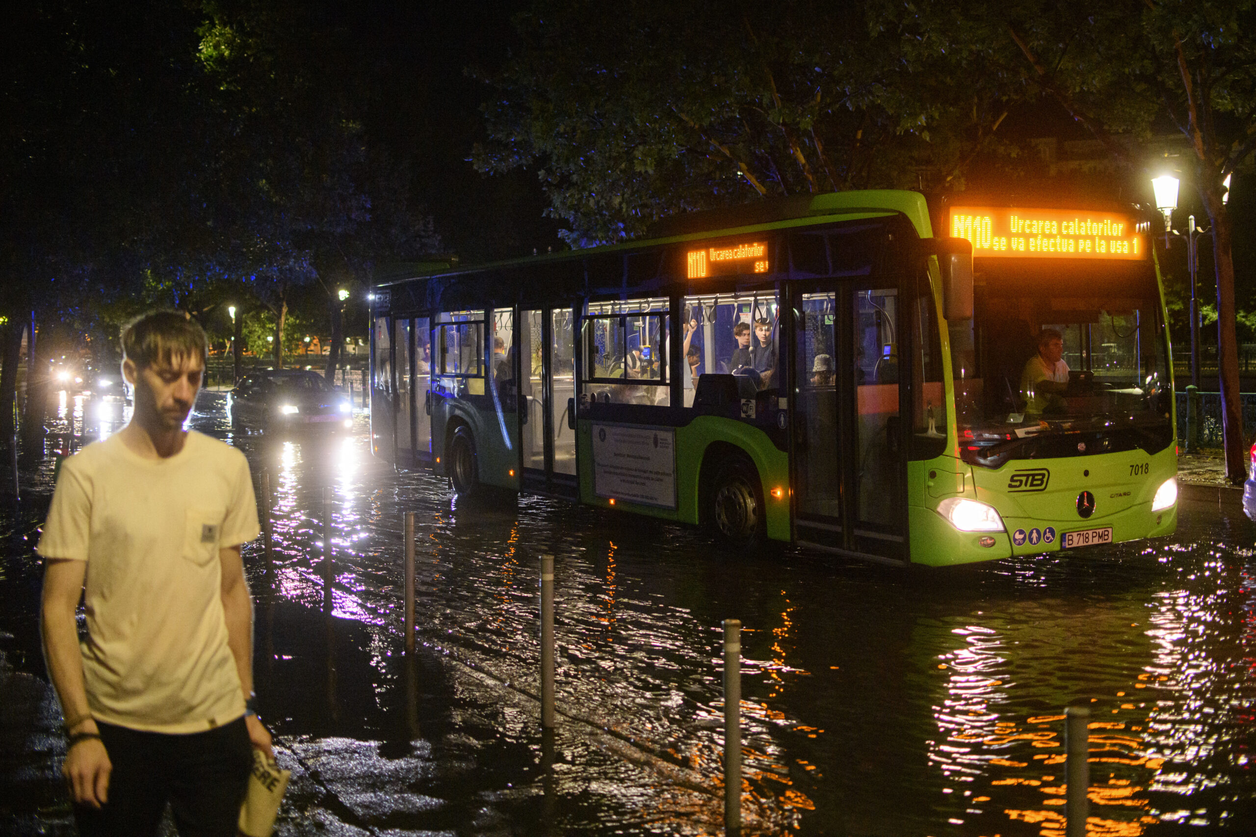 Vremea în București: averse, vijelii și răcire bruscă