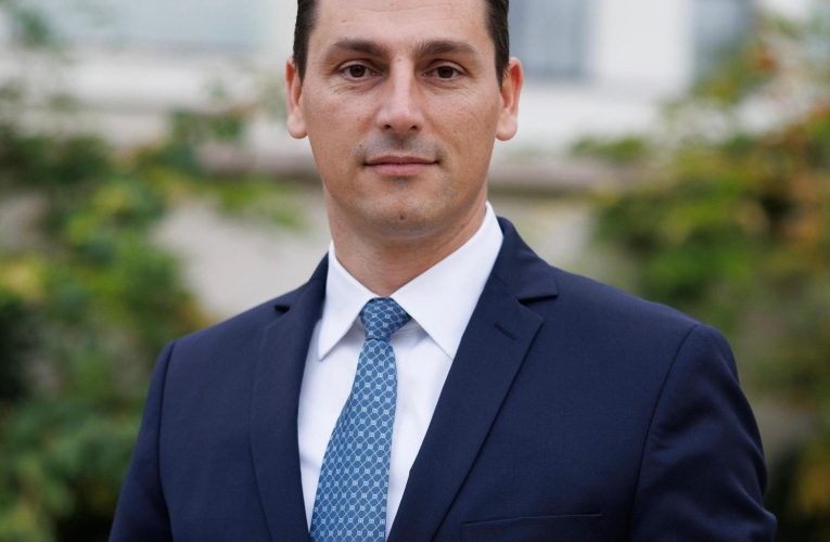 13 filiale ale PNL, decapitate. Ionel Bogdan: Au încălcat deciziile partidului