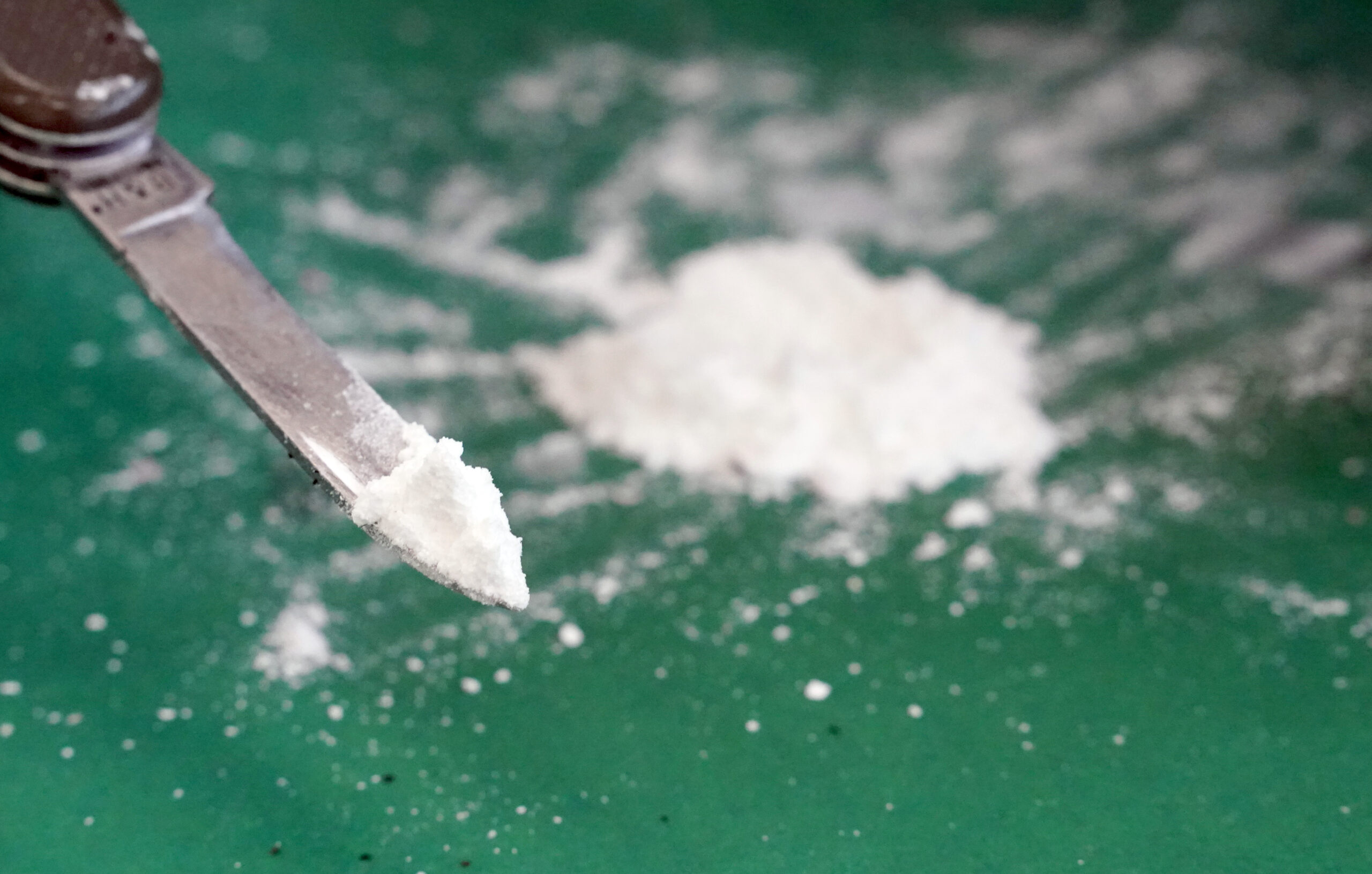 Bărbat prins în flagrant cu 31 de kilograme de cannabis și 500 de grame de cocaină în județul Teleorman