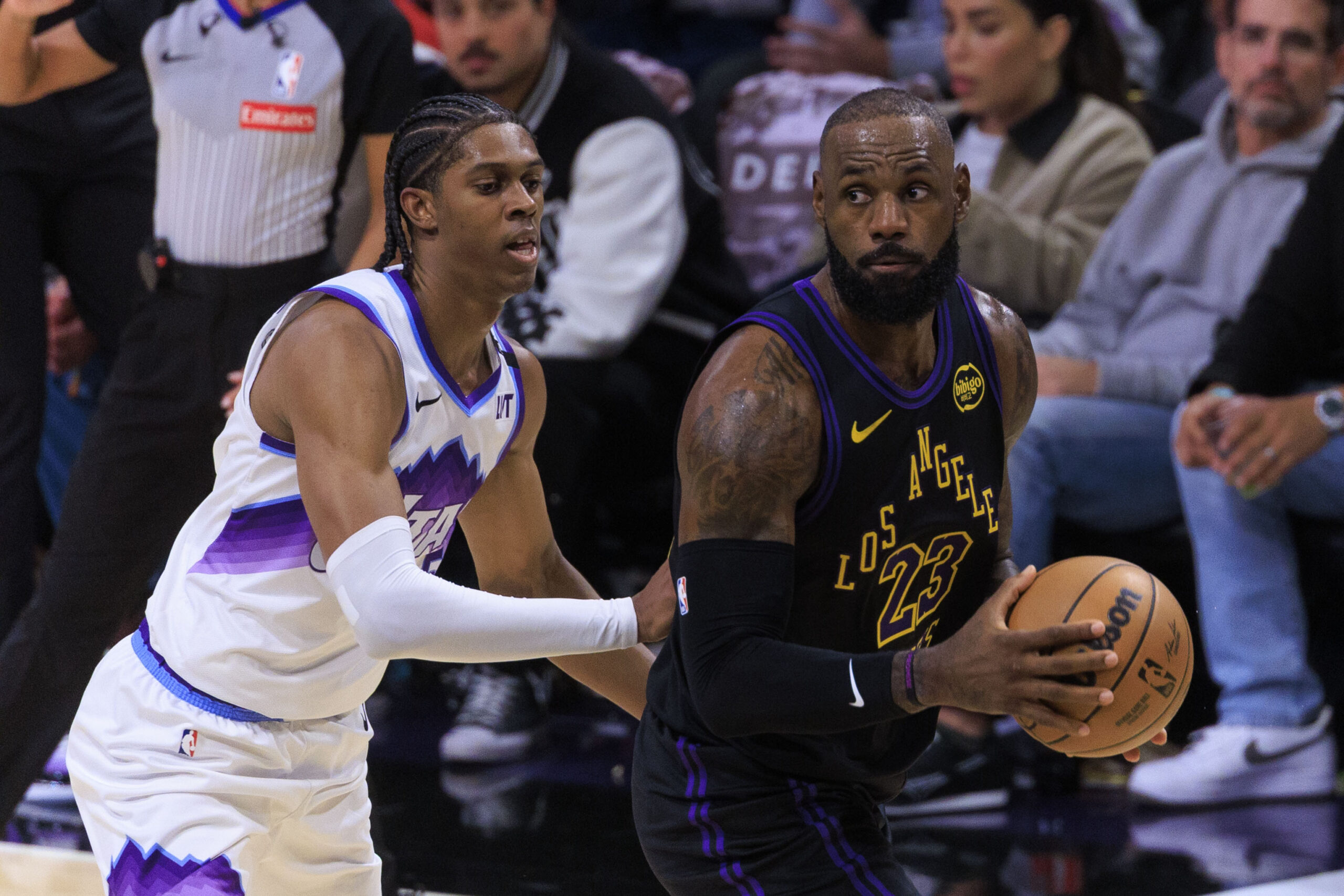 Baschetbalistul LeBron James spune că se va retrage atunci când nu va mai iubi antrenamentele