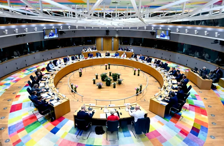 Bătălie pentru bugetul UE de 2.000 de miliarde de euro. Fondurile de coeziune, în centrul disputei care vizează și România