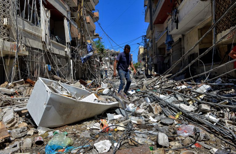 Cel puțin 15 persoane au fost ucise în urma unor atacuri israeliene în sudul Libanului