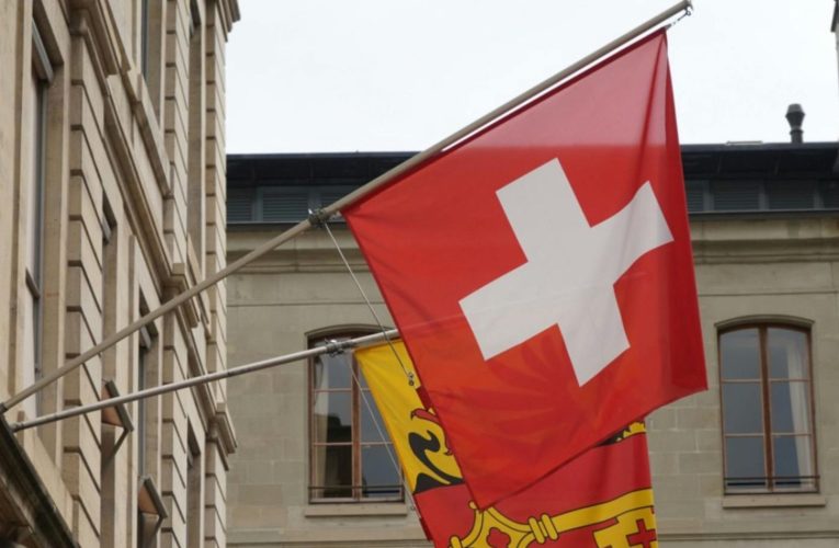 Centrul orașului Geneva se baricadează înainte de protestele anti-G7