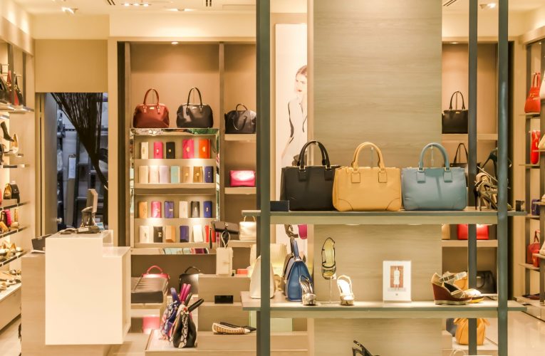 Criza nu s-a terminat pentru brandurile de lux. Revenirea va fi mai lentă decât se preconiza