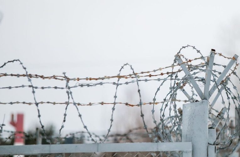 Cum au răspândit închisorile sovietice un „limbaj secret al hoților”, folosit acum de infractorii cibernetici ruși