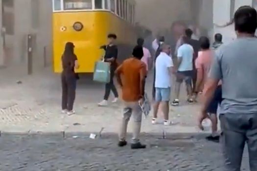 De ce sunt încă închise funicularele istorice din Lisabona. Accidentul care a scos la iveală probleme vechi ale transportului public