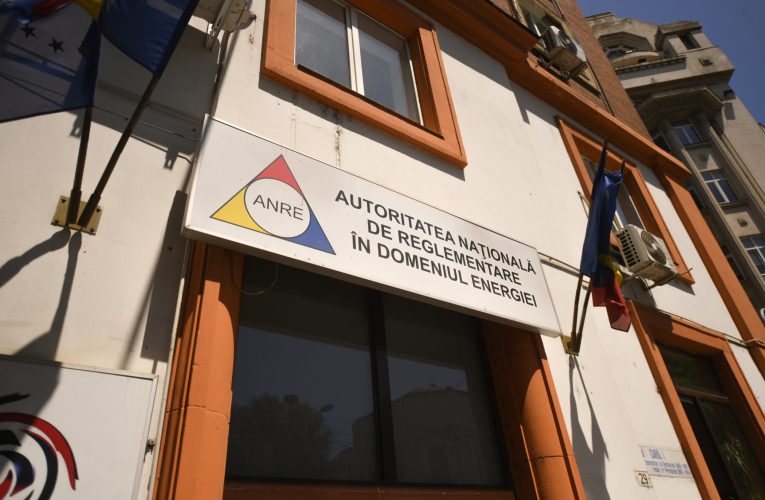 Decizie fără precedent la ANRE: licența unui furnizor de energie, retrasă după abateri repetate. Ce se întâmplă cu clienții
