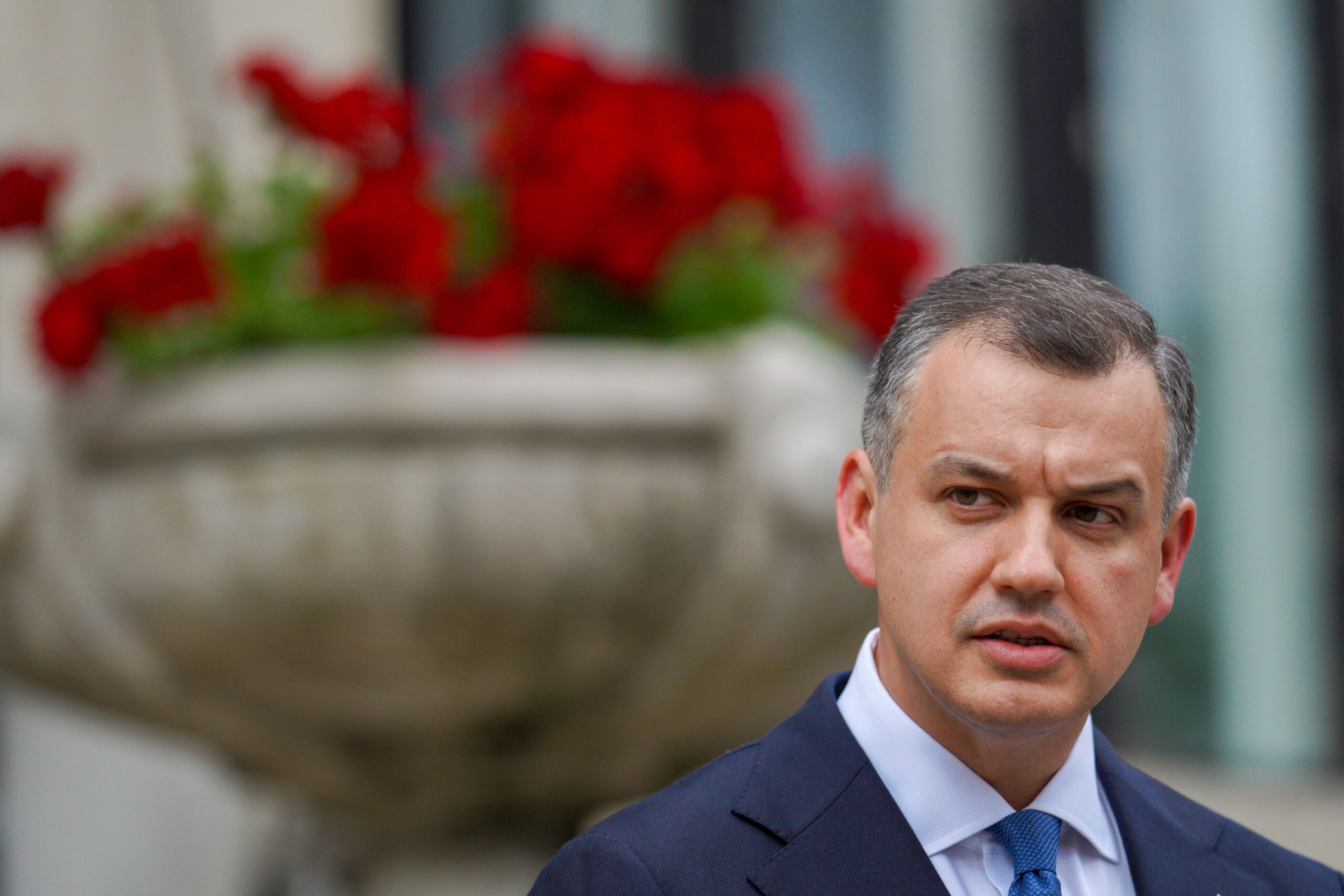 Eurgen Tomac explică cele 3 cetățenii. Premierul desemnat nu s-a născut în România
