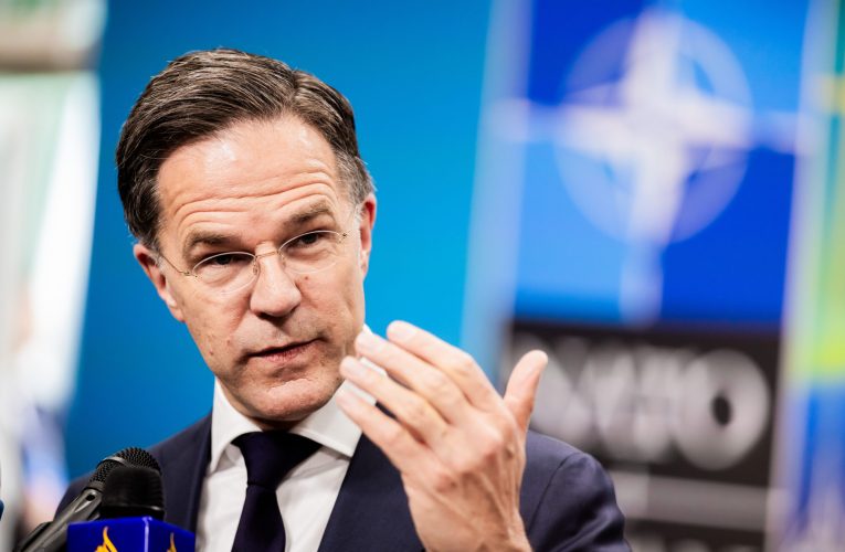 „Fereastra de oportunitate” pentru Ucraina. Mark Rutte: Un sprijin militar mai puternic poate aduce Rusia la masa negocierilor