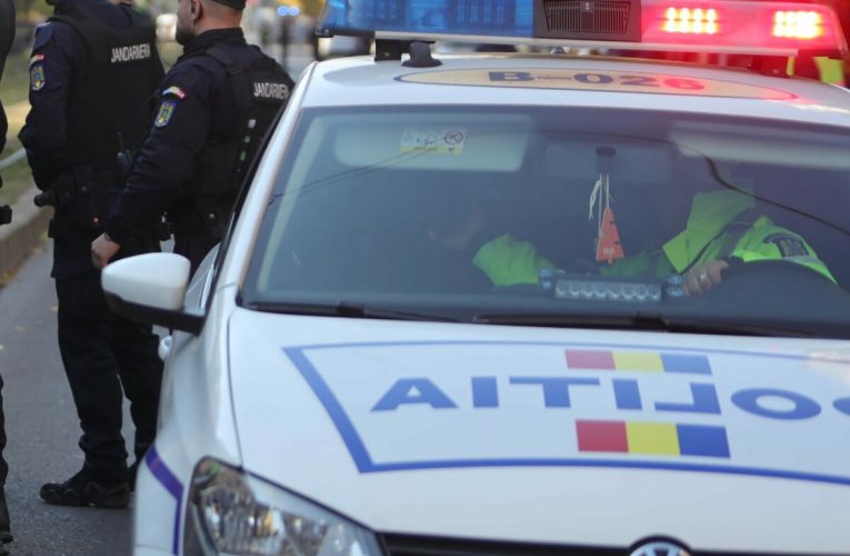 Focuri de armă în Lupeni, județul Hunedoara. Patru persoane, duse la spital