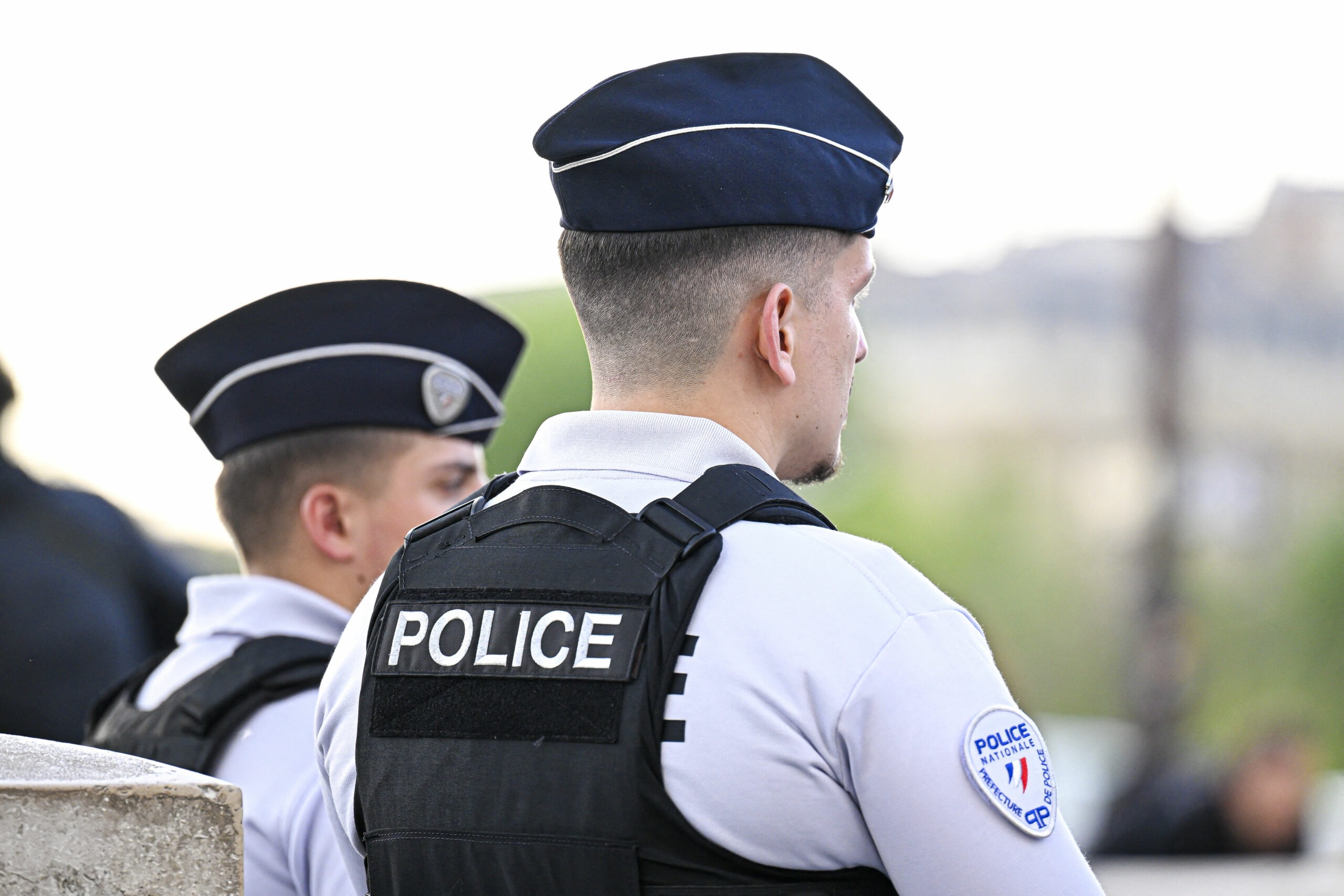 Franța: Un polițist a murit și alți doi au fost răniți într-un accident rutier în marja summitului G7