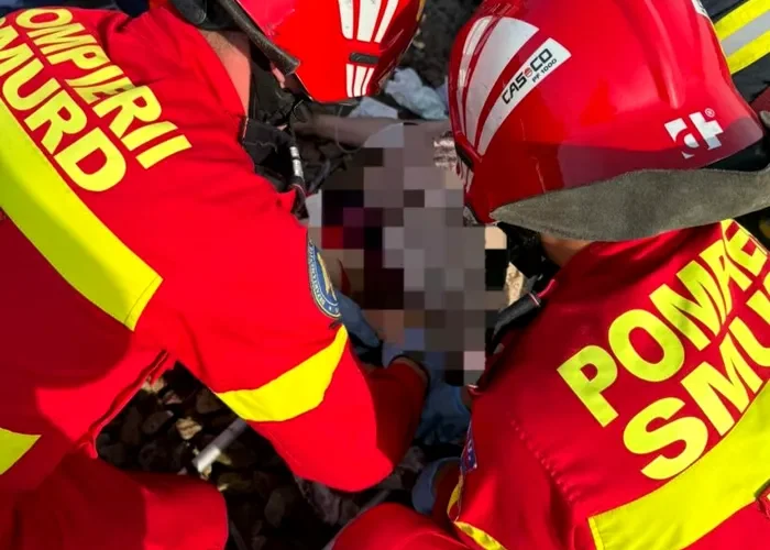 Ialomița: O femeie a murit și un copil de 5 ani a fost rănit după ce au fost loviți de un tren