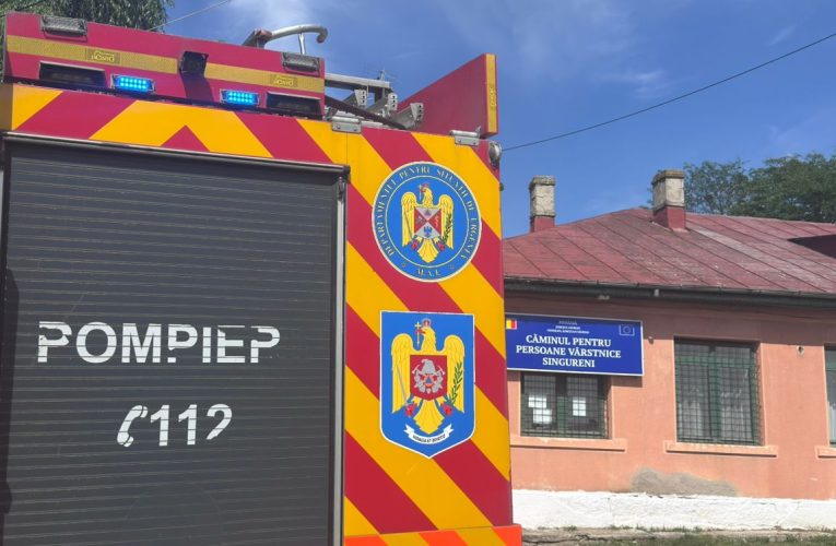 Incendiu la un cămin de vârstnici din Singureni: 41 de persoane s-au evacuat. Focul a pornit de la un scurtcircuit