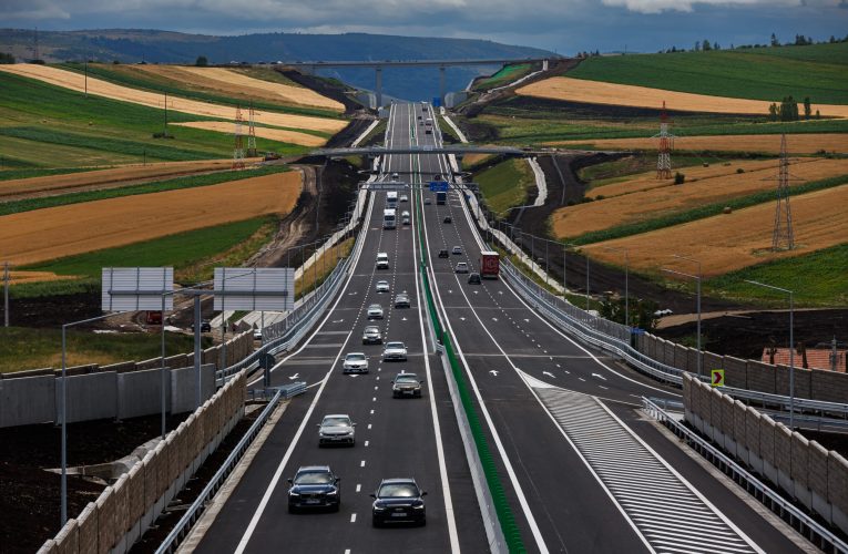 Mai multă siguranță pe drumurile expres din România! Vor fi introduse benzi de urgență