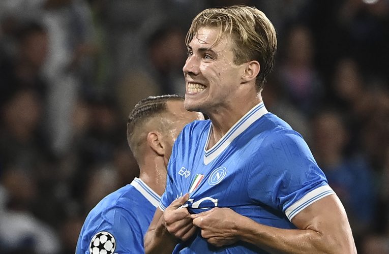 Manchester United confirmă transferul definitiv la Napoli al internaționalului danez Rasmus Højlund