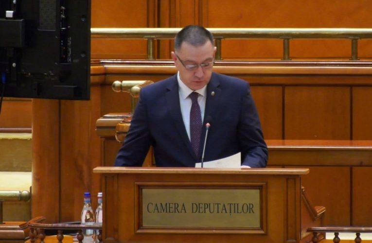 Mihai Fifor despre învestirea Guvernului Veștea: „Românii au avut parte de o demonstrație de cinism politic”