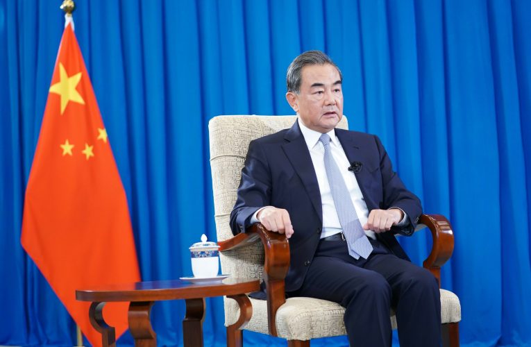 Ministrul de externe al Chinei pornește în turneu diplomatic în Europa. Patru state vizitate în șapte zile