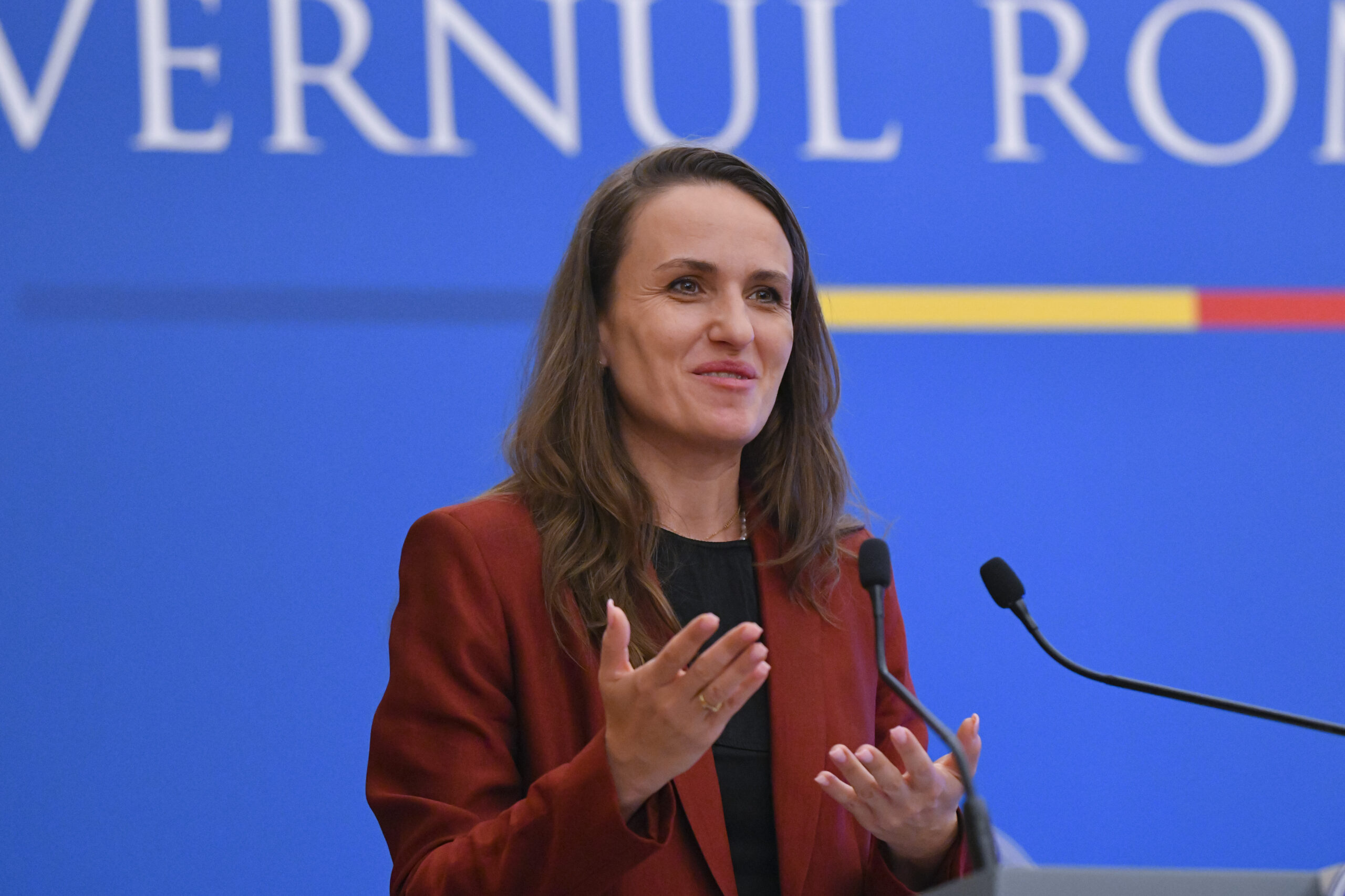 Oana Țoiu a discutat cu ministrul iranian de Externe despre situația din Orientul Mijlociu și Strâmtoarea Hormuz