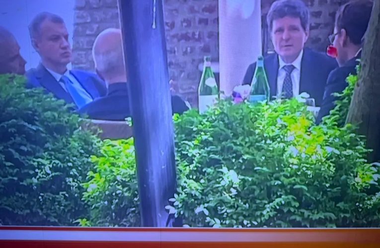 Prima reacție a Cotroceniului după fotografia care a stârnit controverse la Bruxelles