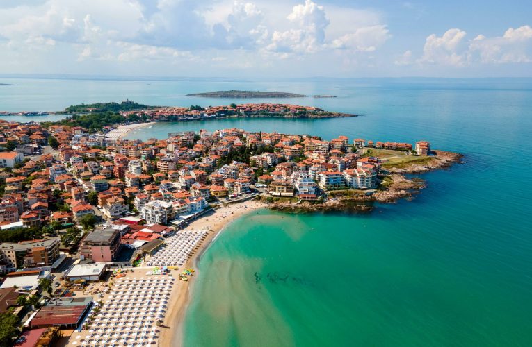 Românii salvează turismul din Bulgaria. Rezervările au crescut cu 15% față de anul trecut
